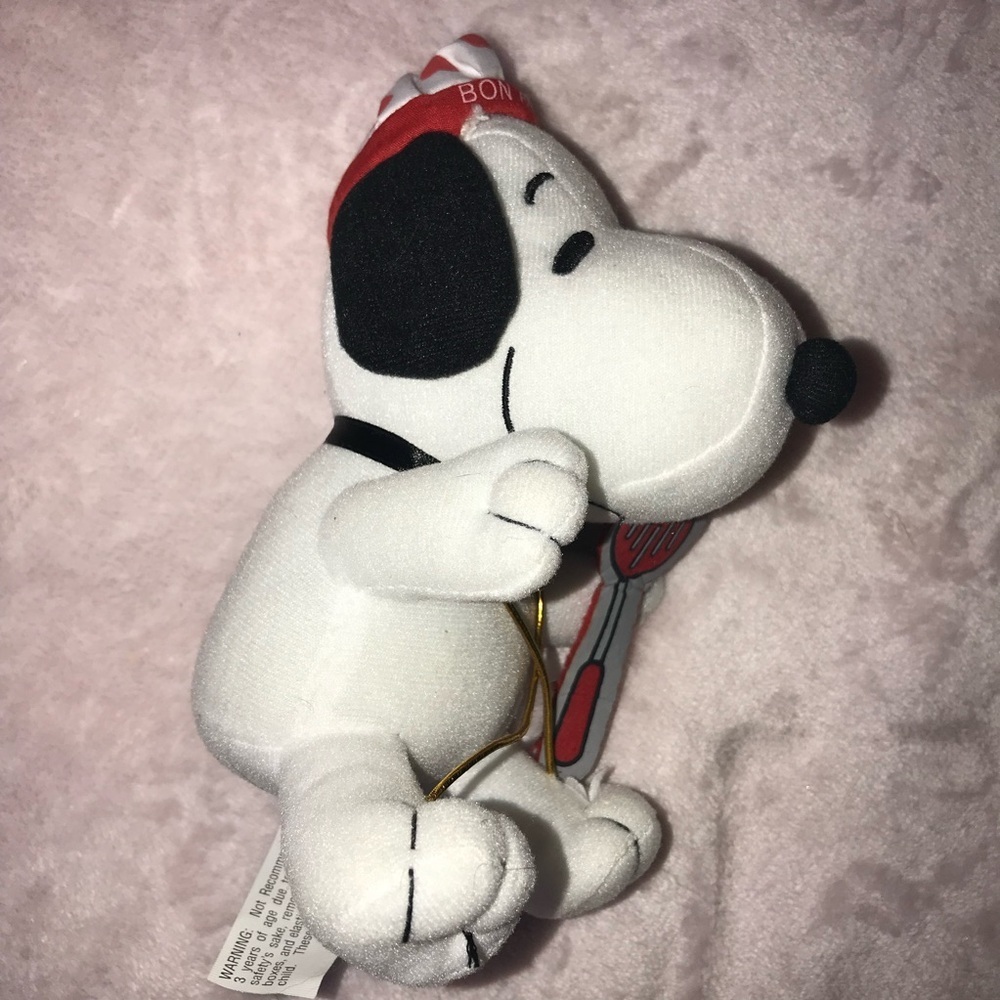 Collectible Whitman Peanuts Valentine Snoopy Hearts Bon Appetite Chef Hat Plush